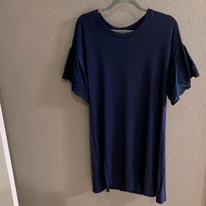 T-shirt dress with bell flare lace sleeves